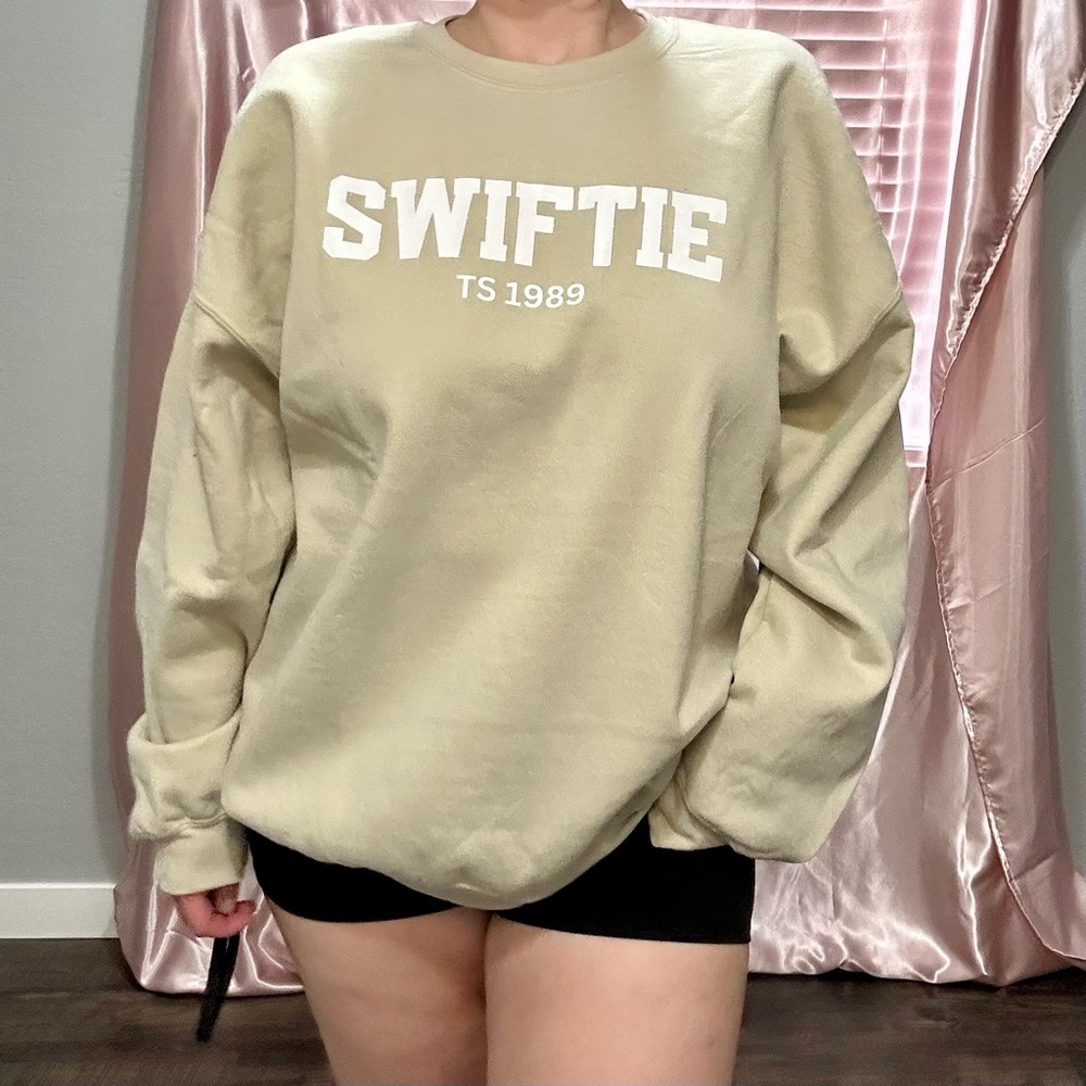 Swiftie Sweatshirt